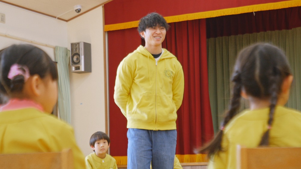 採用案内